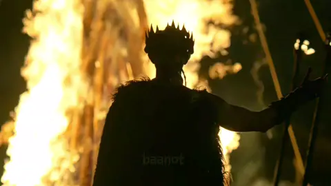 Трек и видео есть у меня в тг  Ссылка на тг в профиле 