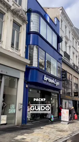 Gebruik je bon uit de GUIDO Student Pack voor 30 november en scoor gratis sokken bij Brooklyn in Gent, Kortrijk of Brugge! 🧦 Check je bon in de GUIDO Gids voor alle details. #guido #guidogids #studentenkorting #guidostudentpack