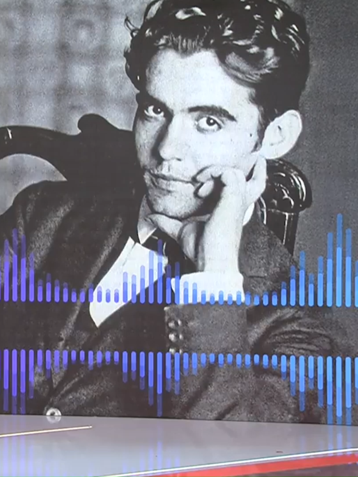 La 'voz' de García Lorca revive con la I.A ‼️ #NoticiasCuatro, todos los días a las 14:00h y a las 20:00h en #Cuatro  #QueVer #TeleEnTiktok #Mediaset #Noticias #NoticiasTikTok #News