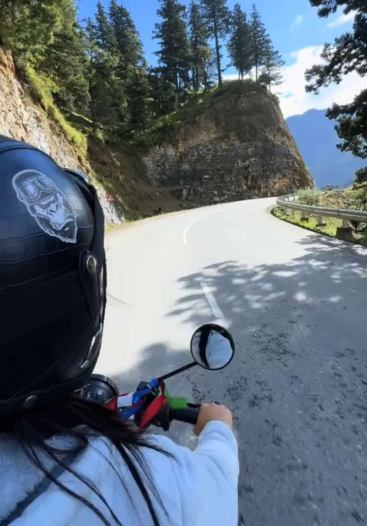 💗 #ridebikesbehappy #nature #anitaramjali🌸 #explore #nepal 