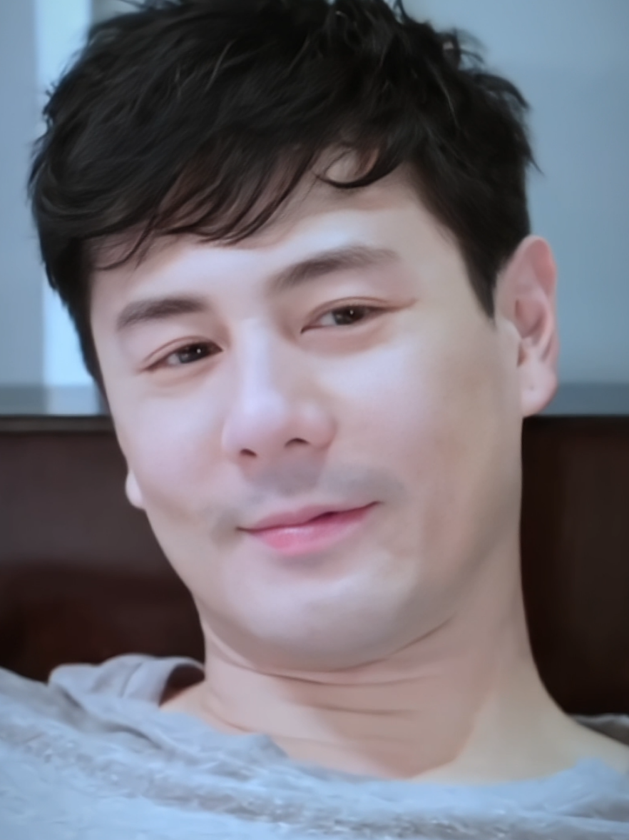 Nhìn mặt khó ưa zậy thôi chứ cái nế.t cũng y chang😂🤣😂 #mậtđắng #thailand🇹🇭 #ch3thailand #nyqueenteam #xuhuong 