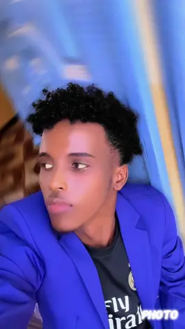 #CapCut #wakawaka  sida loo sameya videoga oo kale 🤔 ila shaqeeya👍 video fogeya #fyp #foryoupage #somalitiktok 