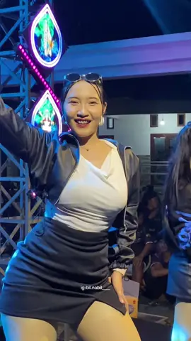 Asek asek🤙🏻@Rindyboh29 #ceksound #putraangkasa #dancerkarnaval #masukberanda 