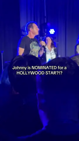 Johnny deserves it!!! #sonicthehedgehog #sonicexpo2025 #sonic #crush40 #amyrose 