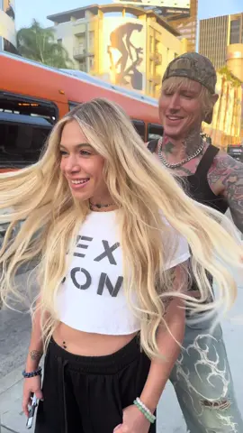 From grown out brassy Blonde to a much lower maintenance beachy goddess ✨ @MJ🖤  #fy #lablonde #lahairstylist #lasalon #extensionspecialist 