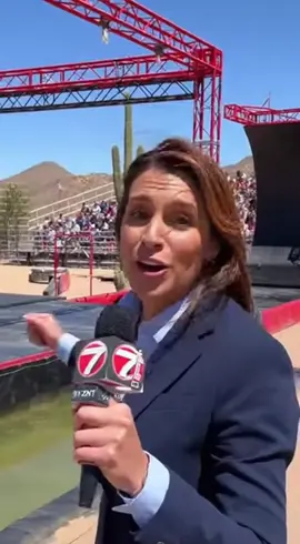 POV you tune into local news and it turns into a boss battle Episode 5 finale in Arizona got us sweating through the desert fit Reporter dodges sandstorms Drone tries to take my job Robot dog steals the mic and the show Cybermen guarding the finish like final exam proctors Warped wall says no sir Taco stand twist at the end had me cry laughing and also hungry This is a parody broadcast do not try this at home Explosions of chaos only in our fake news universe Think we’re making it out alive Drop a 🌮 if you’d survive this course Full finale here ➜ https://sub.dnpl.us/SAA #NinjaBorderChallenge #Arizona #NewsReport #ObstacleCourse #BreakingNews #LocalNews #ViralNews #FakeNews #SatiricalNews #NewsReporter #ComedySkits #Parody #TikTokNews #Episode5 #Finale #Viral #ForYou #FYP #Desert #RobotDog #Drone #Cybermen #TacoStand #Broll #StuntSatire #TVParody