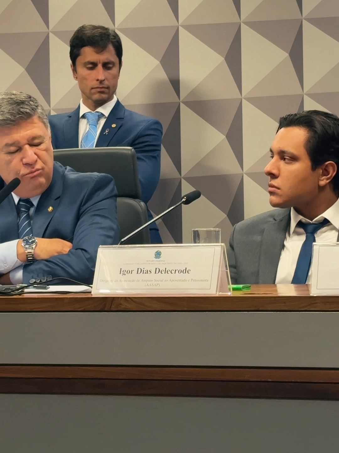 Um sincero desabafo do fundo da alma.#cpmi #inss #CPMIINSS #carlosviana #verdadenobrasil #senado #minastemsenador #politicabrasil #brasilreal #viral #viraltiktok #brasil #politics #fy