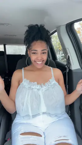 HAPPY TT!! 🎉🎉🎉 #fypシ゚viral #celebration #smile #foryou #Goddess #curvy #busty #trendingnow 