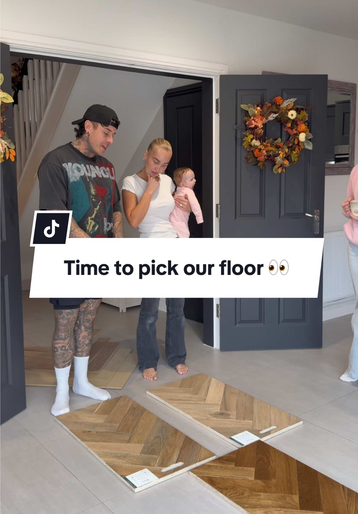 Second part of the video, it’s a long one so get ready😂 it’s so hard for me & @Chet & Family picking flooring because it is such a big area WE DONT WANT TO GET IT WRONG! What do you guys think? What you feeling✨ #family #decorating #husband #wife #mum Flooring | @Manor Carpets (James & Millie)