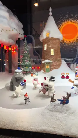 Window display at Stockmann Helsinki City Center #moomin #helsinki