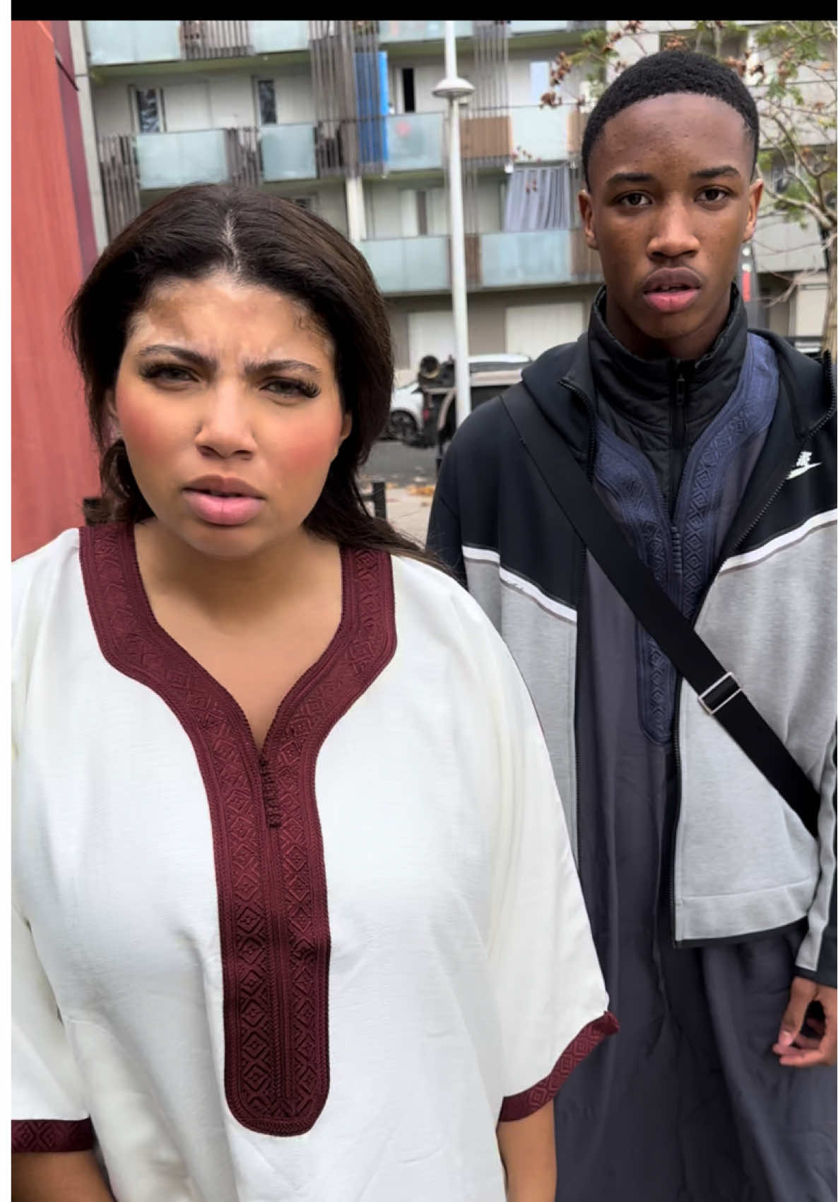 Fallait bien défendre le petit frère nan ?😂😂😂 #humour @Zd93 #drole #virale #fyp 