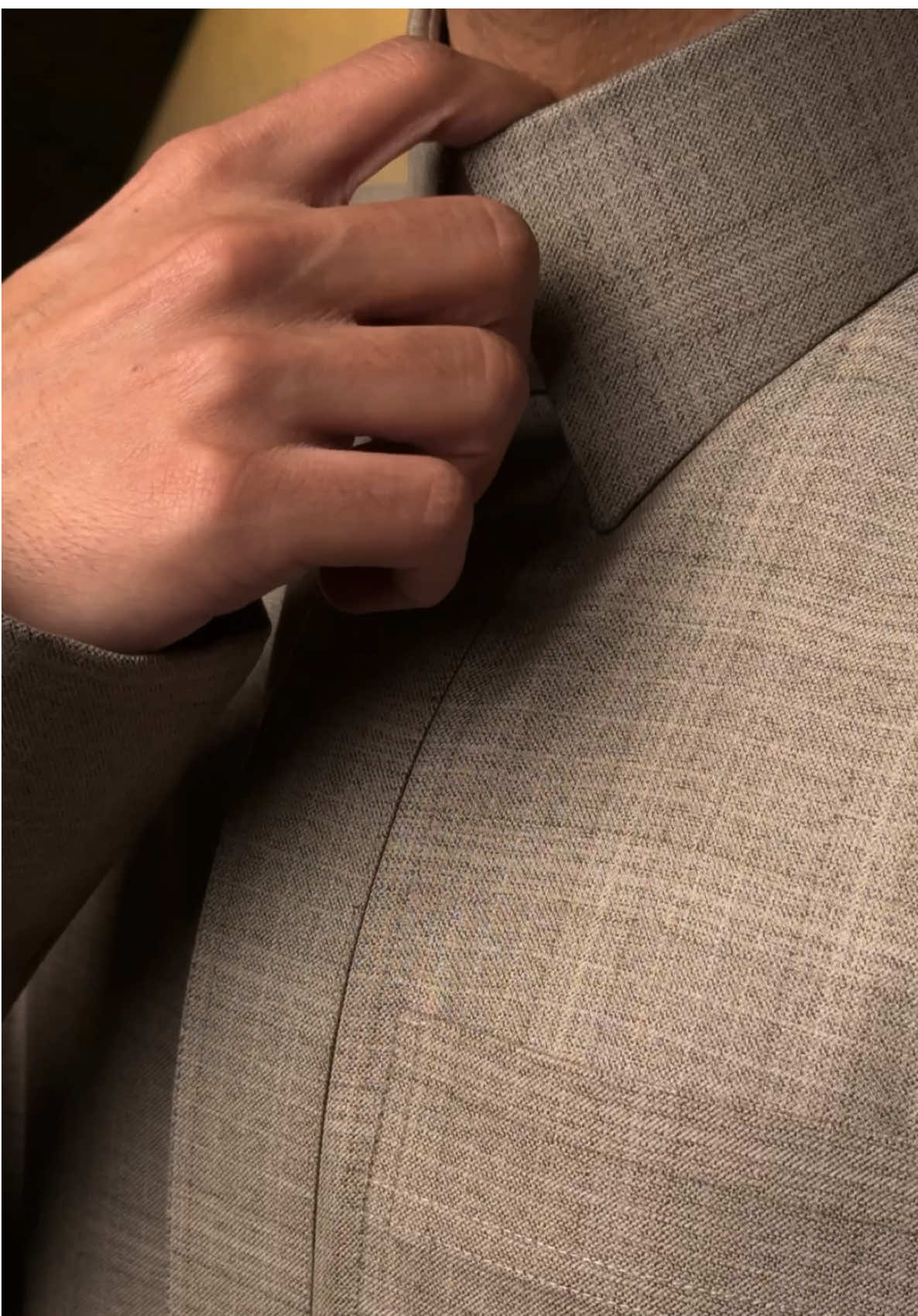 كاروهات بيج 🤩🤎 #اقمشه_شتويه #هدايا_رجاليه #ثوب_فخم #شال_كشميري #السعوديه 