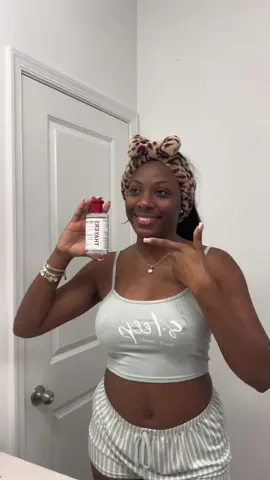 Come do skincare with me 🧴🫧 feat. @Thayers Rose Petal Witch Hazel Toner #GiftedByThayersSlayers #ThayersAmbassador #prunboxing #skincareroutine  Other Brands Used ⬇️⬇️ @byoma Creamy Jelly Cleanser  @La Roche-Posay Gentle Foaming Cleansing Oil  @Good Molecules wake up eye gel @The Ordinary Hylauronic Acid & Niacinamide Serums @ISNTREE OFFICIAL Hylauronic Acid Sun Gel