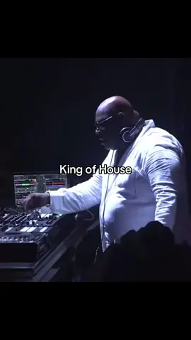 Feel free to argue your case. #carlcox #housemusic #goat #dancemusic #90s 