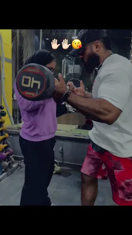 ✋🏻✋🏻✋🏻                                                  #fyp #gym #gymgirl #shehabelsayed #motivation 