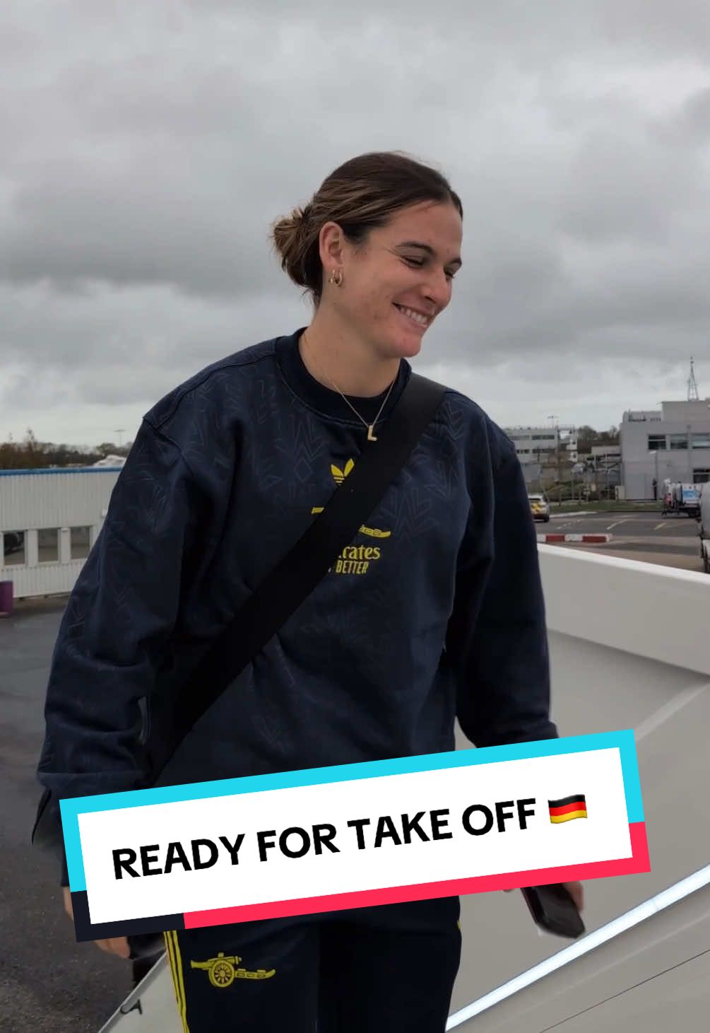 Ready for take off 🇩🇪  #arsenalwomen #awfc #arsenal #championsleague #uwcl 