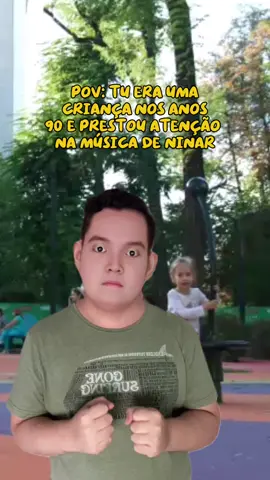 Não é possível que só eu achava essa música bizarra 😂 Meu suspense inspirado nessa canção está disponível na @editoraflyve. Aproveita que se garantir teu exemplar em Novembro de 2025, tu concorre a um Kindle 😱  #livrosdesuspense #livrosdeterror #livrosemaislivros 