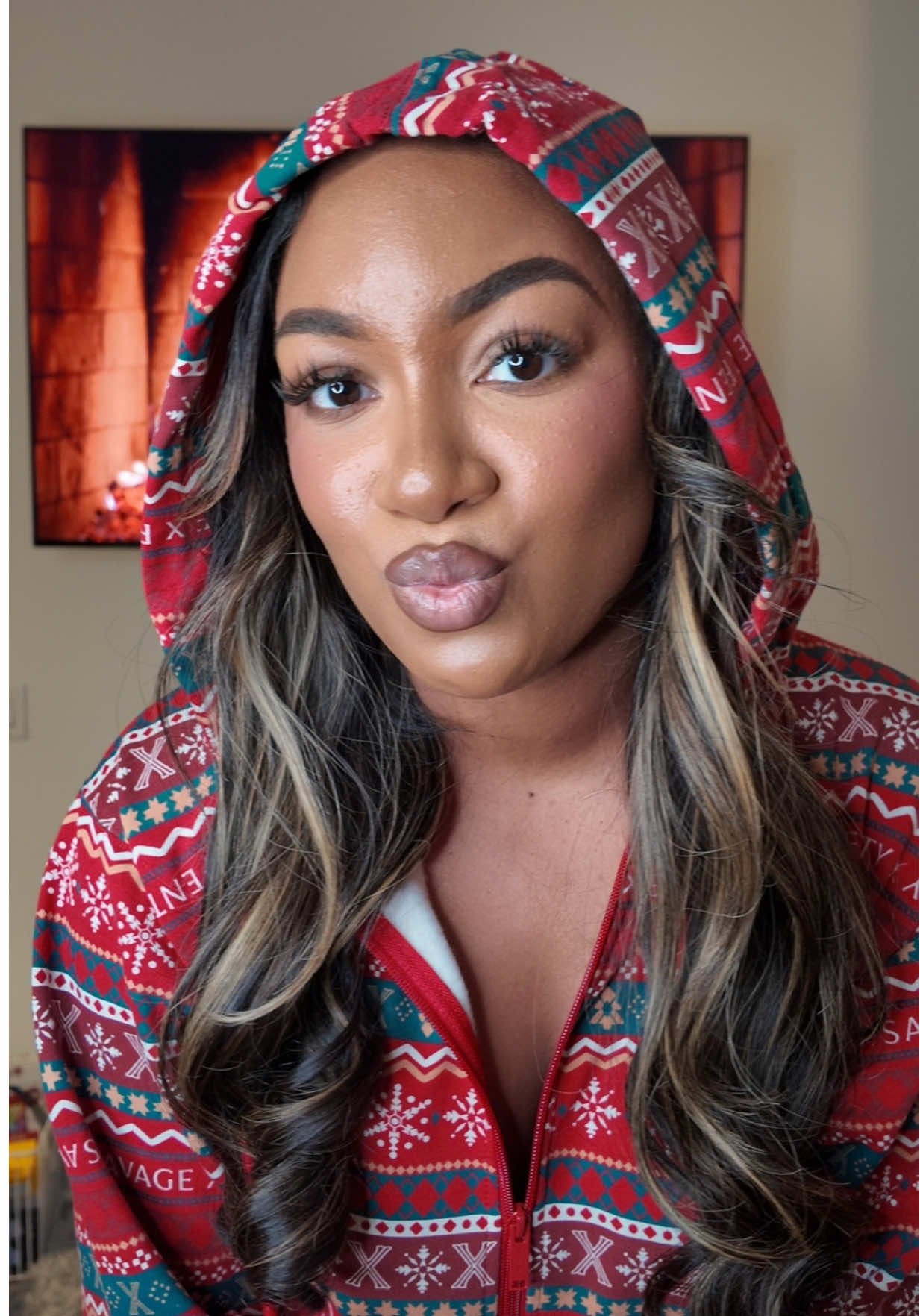 @Savage X Fenty Forever Savage Hooded Onesie is giving luxury loungewear energy 🎄 Lined hood, sweatshirt fleece, and the perfect oversized fit. It’s the gift on everyone’s list.  #SavageXAmbassador #SavageXFenty #ForeverSavage 