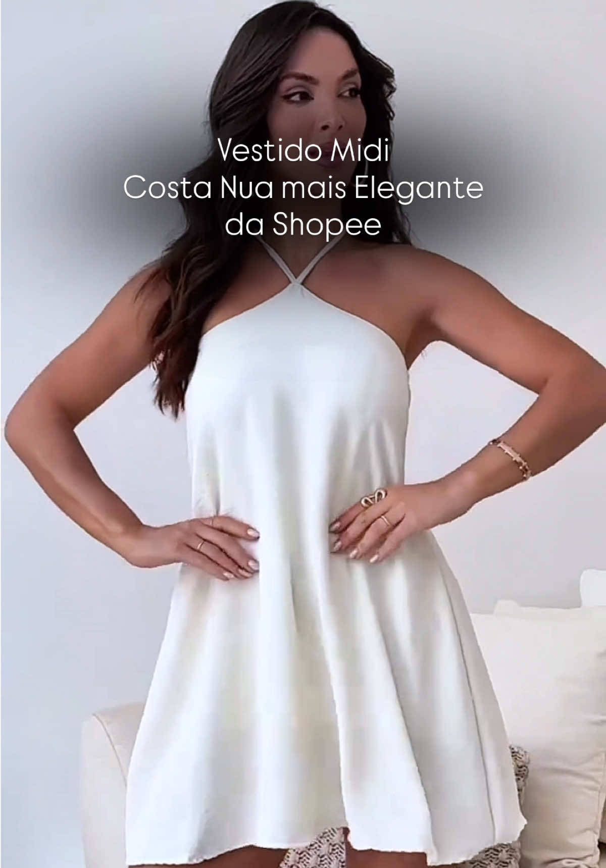 Delicado, moderno e irresistível! O vestido mídi de alcinha com costas nua e frente única realça a silhueta com elegância e leveza. 👉 Garanta o seu agora e arrase com um look que nunca passa despercebido! #shopee #comprasnashopee #foryou #viral #vestidofrenteunica 
