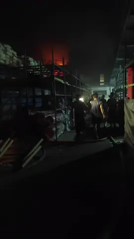 ၁၂.၁၁.၂၀၂၅ရက်နေ့၊ ၀၁ ၅၅အချိန်ခန့်၊ ရန်ကုန်တိုင်းဒေသကြီး၊ လှိုင်သာယာ(အနောက်ပိုင်း)မြို့နယ်၊  ရွှေလင်ဗန်းစက်မှုဇုန်၊ အကွက်အမှတ်(၁၀၁)တွင် မီးလောင်မှုဖြစ်ပွားကြောင်းသတင်းရရှိသဖြင့် ရွှေလင်ပန်းမီးသတ်စခန်းမှ မီးငြှိမ်းသတ်ယာဥ်(၂)စီး၊မီးသတ်ရေသယ်ယာဥ်(၂)စီး၊လှိုင်သာယာ(အနောက်ပိုင်း)မြို့နယ်မီးသတ်စခန်းမှ မီးငြှိမ်းသတ်ယာဉ်(၄)စီး ထွက်ခွာလျက်ရှိပါသည်၊၊ Update ၀၂ ၀၆အချိန် မီးထိန်းပါသည်၊၊ Update ၀၂ ၀၉အချိန် မီးငြိမ်းပါသည်၊၊