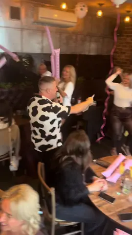 Our first BOOZéBRUNCH at The Tipsy Cow Airdie😍 what a day🤪🤪 well definitely be back for more tipsy action🥂 remember to book our Christmas events, they’re selling fast‼️