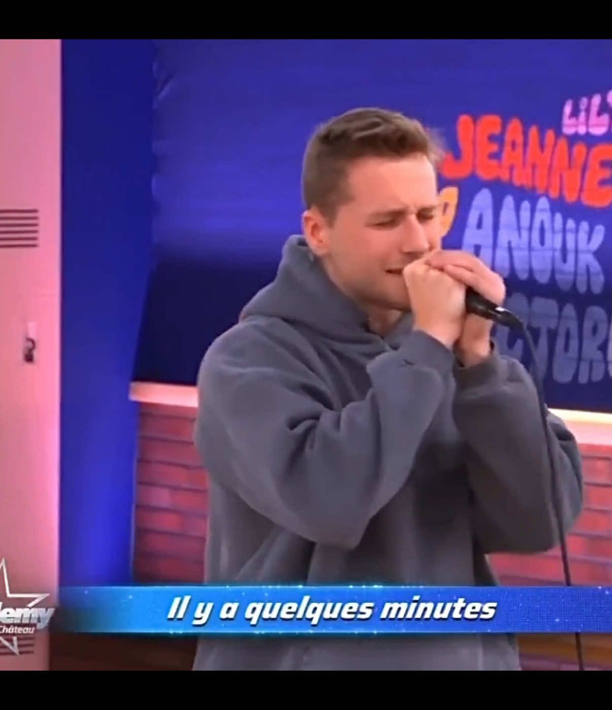 🎤 Théo L. défendra sa place lors du prime de vendredi soir en interprétant la chanson « En apesanteur » de Calogero.  👉🏼 Qu’en pensez-vous ?  #staracademy #tf1 #pourtoi 