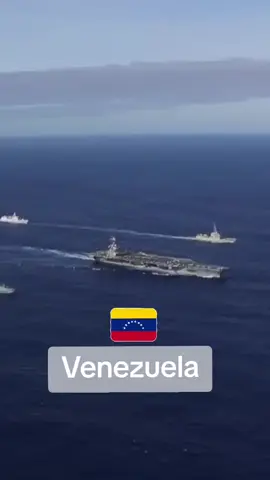 El portaviones más grande del mundo se incorporó este martes al operativo de Estados Unidos contra el tráfico de drogas procedente de Latinoamérica, que Venezuela insiste tiene como objetivo el derrocamiento de Nicolás Maduro. ○ El arribo del USS Gerald R.F Ford a la región coincidió con un nuevo despliegue militar de Venezuela para responder a 