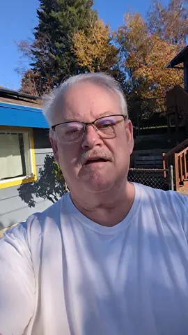 Practical Joke @fieldofsteve #oldwhiteguy #farts #practicaljokes 