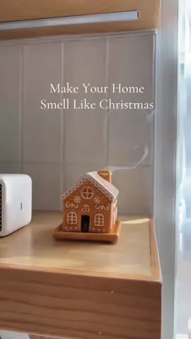 Everything is linked under Amazon Christmas decor in my bio :) this little ceramic gingerbread home is so sweet! #founditonamazon @Amazon Home 