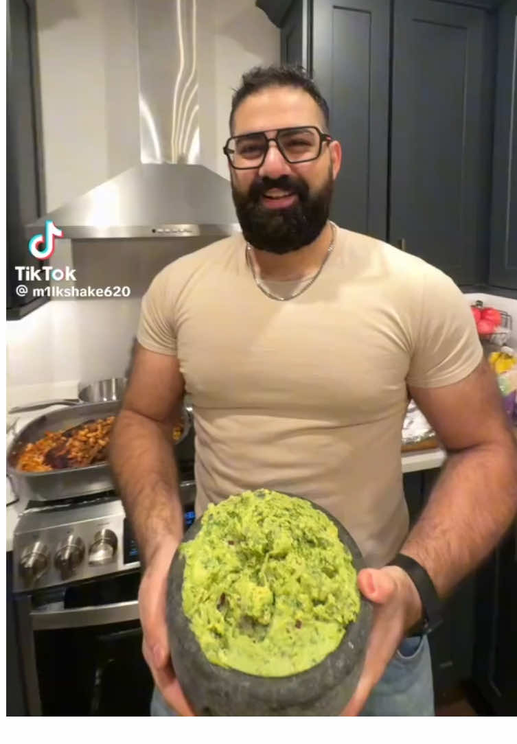 Judging Potlucks (Part 28) LET ME KNOWN IF YOU WOULD BUY A “BADDIES & DADDIES HAT” 🤏🏽😁 #food #Foodie #comedy #funny #fyp 