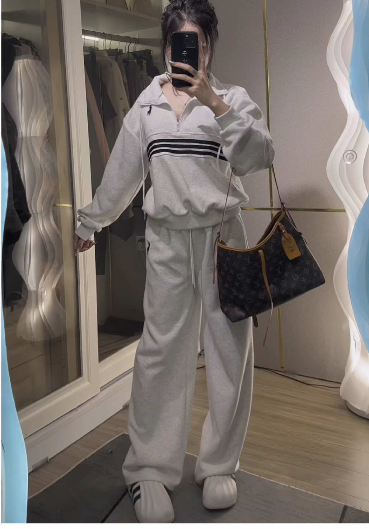 Up giờ này cho đỡ bị #xuhuong 😂