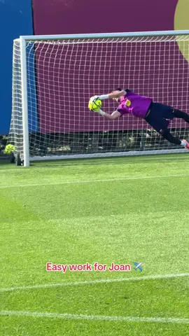 SuperJoan 🦸 #fcbarcelona #barçaontiktok #joangarcia 