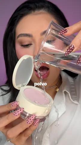 Un polvo que LEVANTA el rostro?🩷🤯 Ahora si confirmo que @SHEGLAM no duerme! ¿Probarías este nuevo lanzamiento o te quedas con el anterior?🎀 #SHEGLAMLiftingPowderDuo #SHEGLAM #SettingPowder  #instamakeup #review    