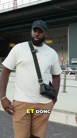 Cash ou crédit pour les voitures de luxe? 🤔 La réponse surprenante de ce propriétaire. 💰 #Luxe #Finance #Investissement #VoitureDeLuxe