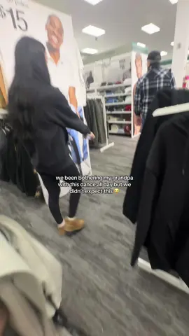 No cause the way I was ON THE FLOOOR CRYING 😭😭😭😭 #prankvideo #funnymoments #FamilyFun #fypツ 