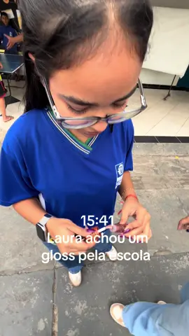 #oquelauraestafazendo