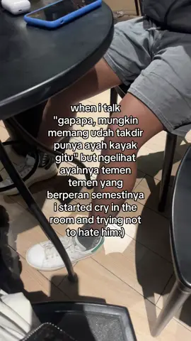 selamat hari ayah buat kamu yang kehilangan peran ayah🫂❤️‍🩹#hariayah #sadvibes #brokenhome #4u #fyp 