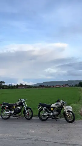 Morning person🤣#sepekblayer #rxking135cc #2strokeindonesia #fyp 