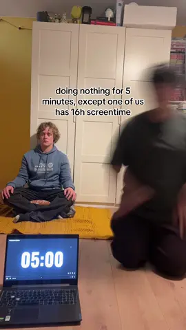 guess who it is 🧘‍♂️ one has phone addiction and one meditates daily End phone addiction with meditation. Monkeyless in App Store 🧘‍♂️  #fyp #trend #meditation 