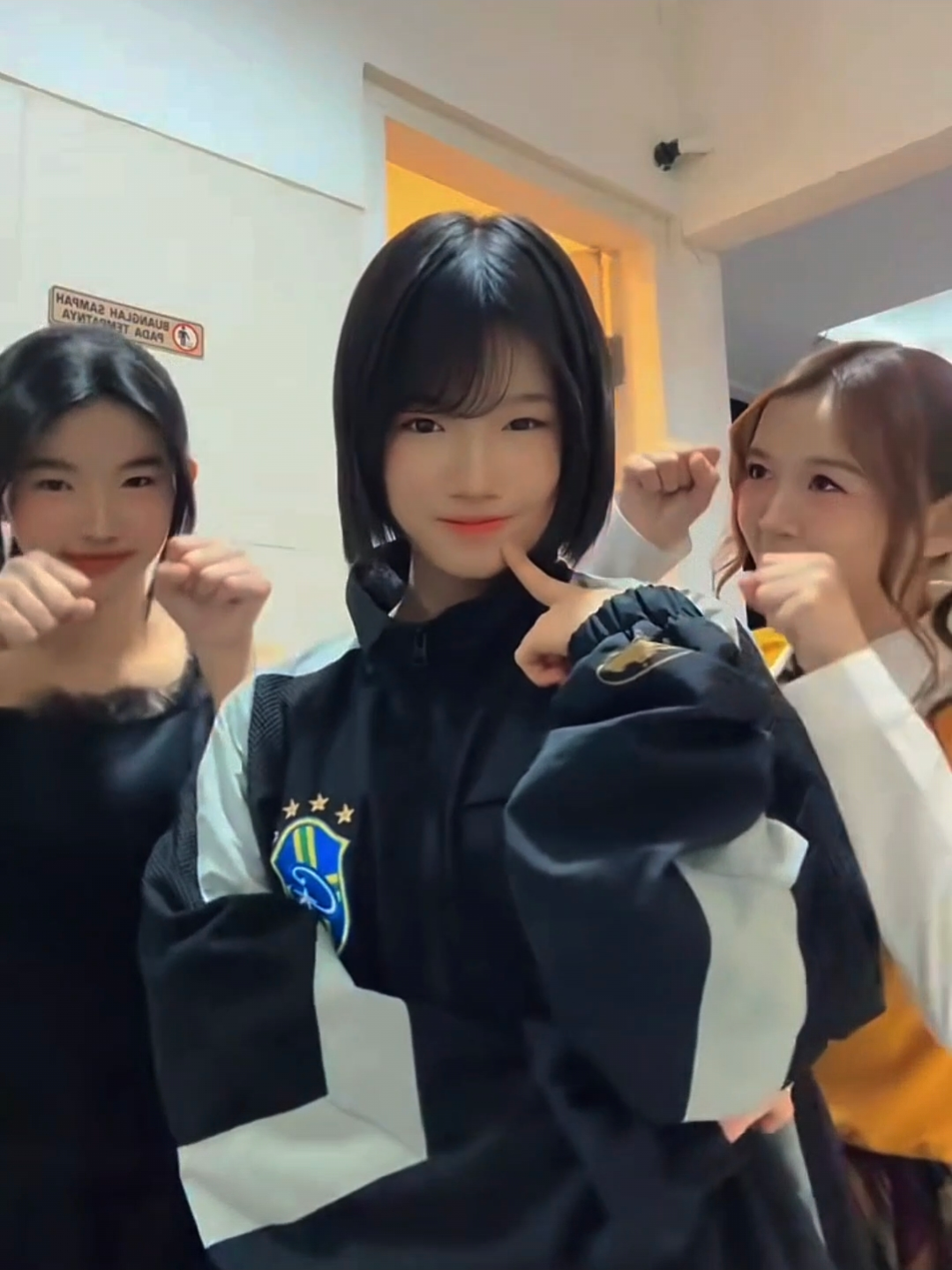 baby you're the best I've ever had never had🐹🐹   #victoriakimberly #kimmyjkt48 #viberly