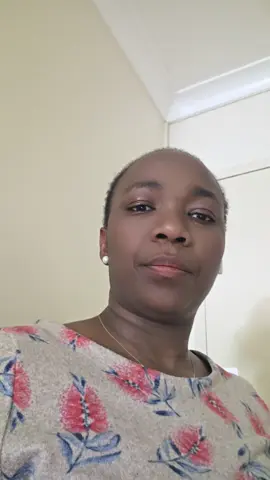 I celebrate grace 👑 ✨️ 🙌 