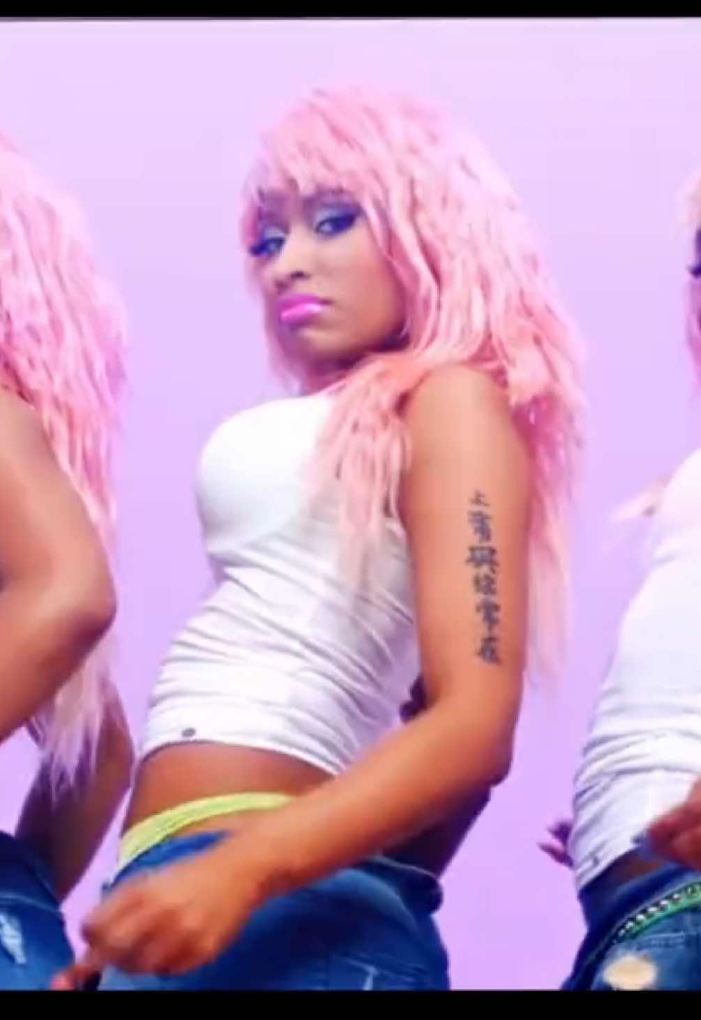 what an era! [ac @DJ Reg/@乂 ] trying to get back active a lil!! #nickiminaj #superbass #xyzbca #velocity #aftereffects 