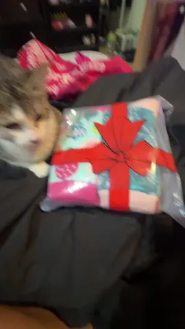 Christmas right around the corner 🥰!!! #christmas #socks #christmasgiftideas #christmastime 