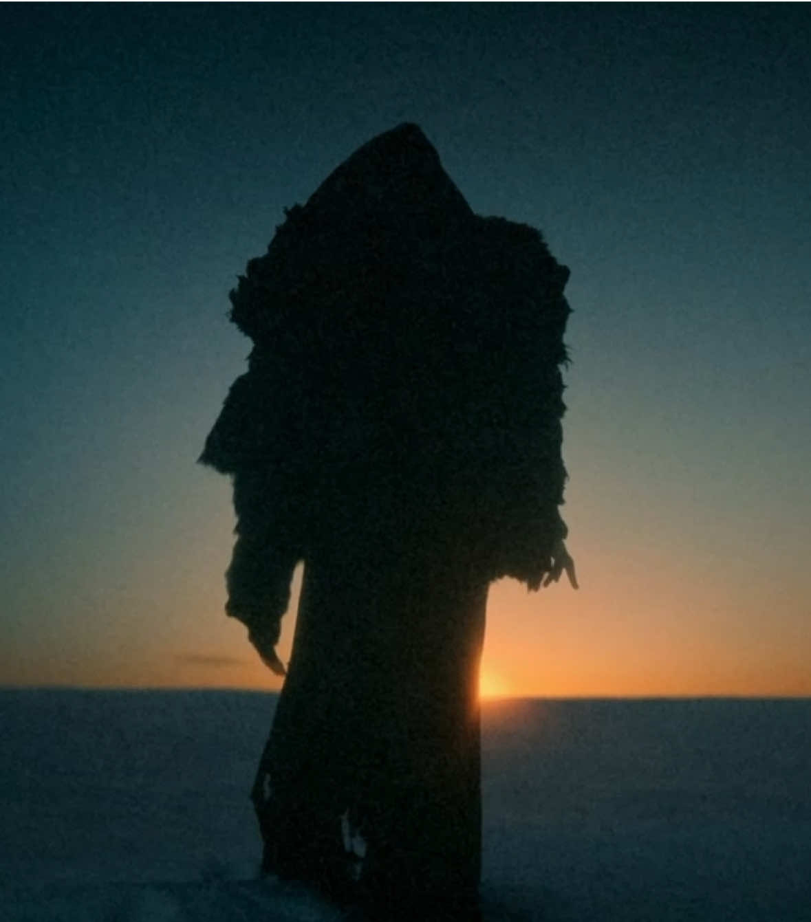 this movie was so visually stunning  movie: frankenstein (2025)  song: the beach - the nbhd #frankenstein #edit #guillermodeltoro #jacobelordi #thenbhd 