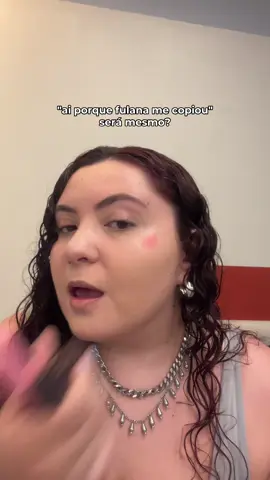 o povo tem cada nóia juroooooooo, eu odeio isso!!  #influenciadora #criadordeconteudo 