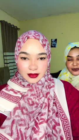 مدام هديل الحلوه منوره تبارك الله 