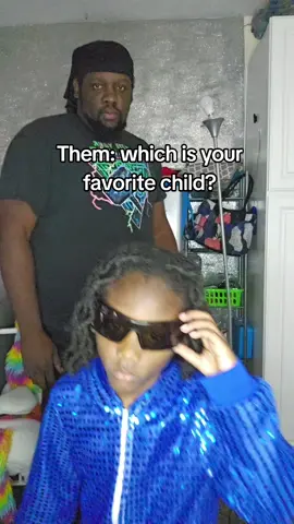 bet you cant guess which is my favorite?!?!? #PartyOf5 #Minus1 #DoSumClan 