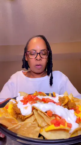 #creatorsearchinsights Taco Bell Silent Review #tacobell #nachobellgrande #mukbang #Foodie 