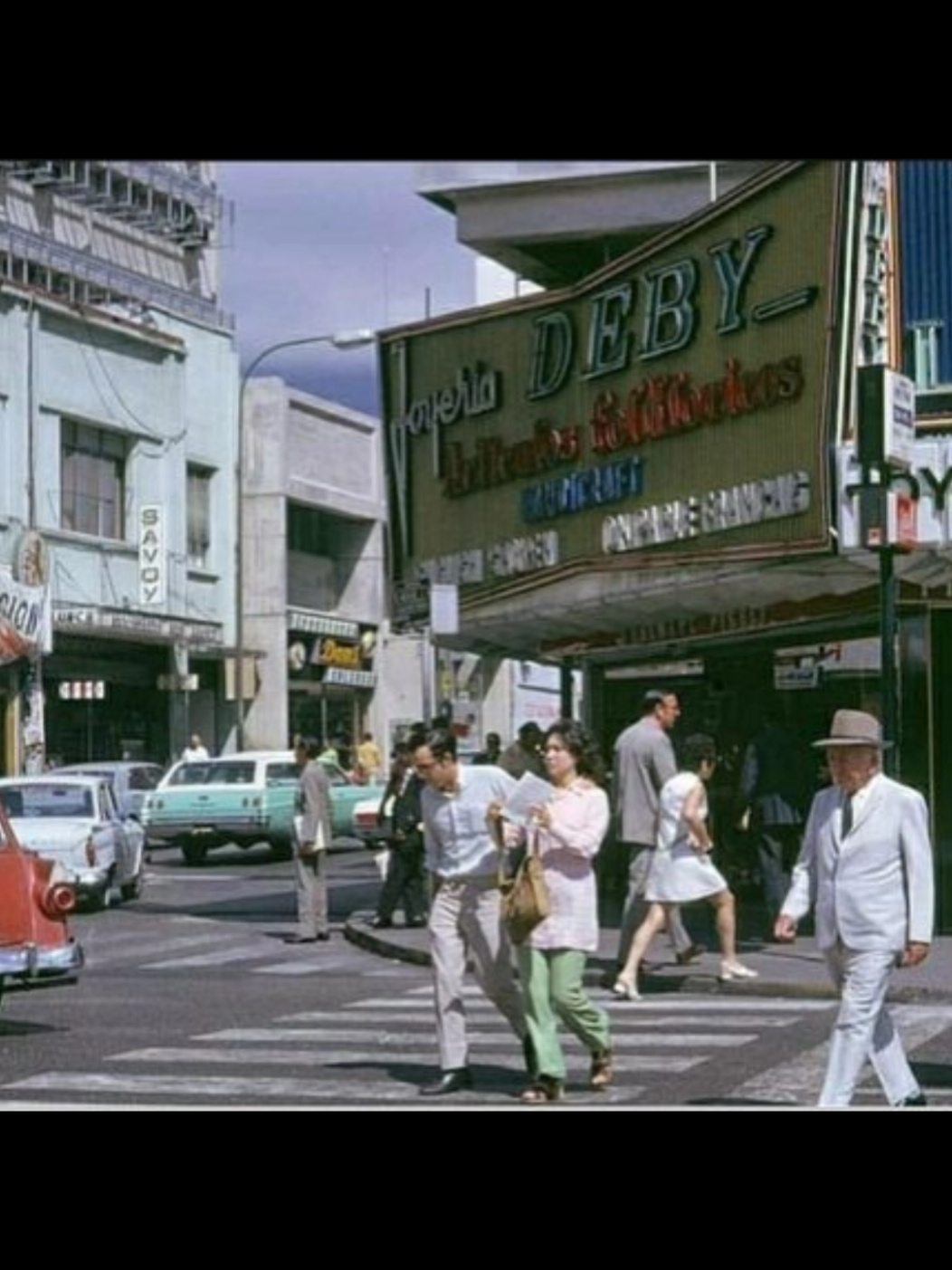 A Venezuela já foi o 4° país mais rico do mundo antes de Hugo Chavez chegar com seus discurso socialista e destruir tudo. #socialismo #venezuela #venezuelalibre #CapCut 