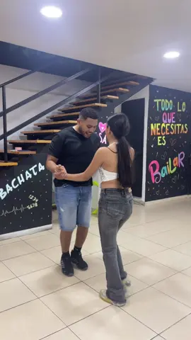 Hola team ♥️ #paratiiiiiiiiiiiiiiiiiiiiiiiiiiiiiii #viral #baile #bailar #bachata 